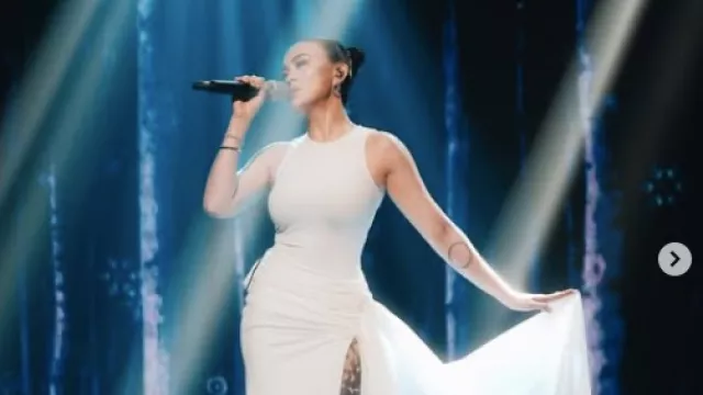 Agnez Mo Tetap Maksimal Meski Ear Monitor Bermasalah, Pengalaman Tidak Bohong - GenPI.co