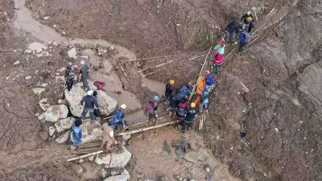 20 Jenazah Korban Longsor Cisarua Teridentifikasi, 18 Masih Diproses - GenPI.co