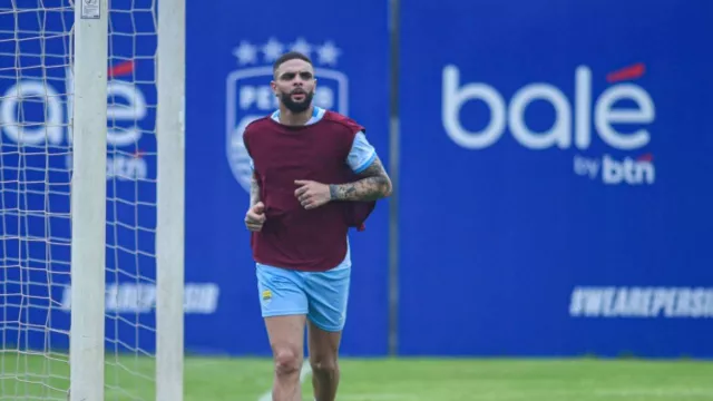 Lawan Persis Solo, Persib Bandung Tidak Akan Mainkan Layvin Kurzawa - GenPI.co