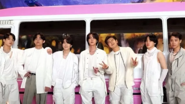 Presiden Meksiko Pusing, Tiket Konser BTS 150 Ribu, Calon Penonton 1 Juta - GenPI.co