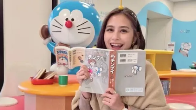 Prilly Latuconsina Terima 30 Ribu Tawaran di LinkedIn, Malah Deg-degan Banget - GenPI.co