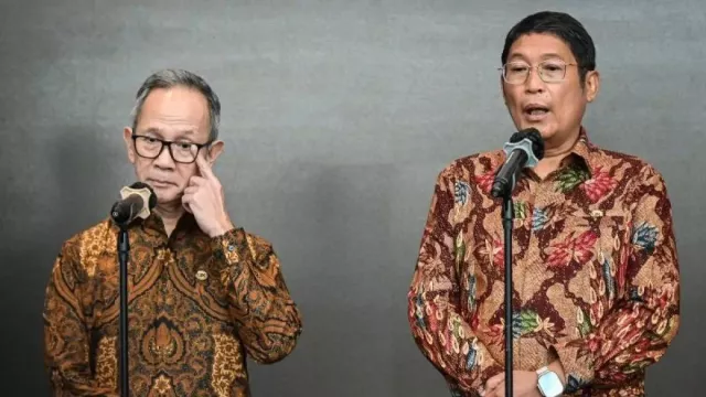 Susul Dirut BEI, Petinggi OJK Kompak Mundur - GenPI.co