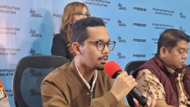 Diperiksa Dokter di Apartemen, Lula Lahfah Sudah Tak Sadar - GenPI.co