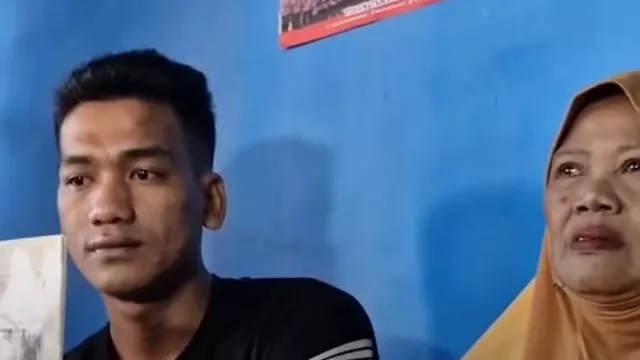 Viral! Cinta Beda Usia di Ponorogo, Sopir Truk Nikahi Majikan Lebih Tua 28 Tahun - GenPI.co
