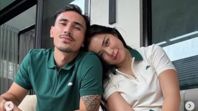 Pesan Lucu Jessica Iskandar ke Vincent Verhaag, Introspeksi Jika Bosan selama Menikah - GenPI.co