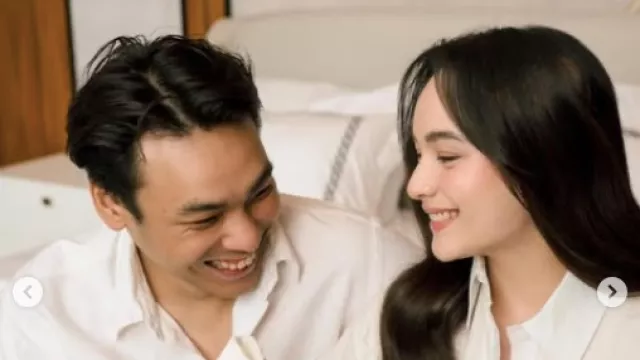Chelsea Islan Umumkan Hamil Anak Pertama saat Ultah Suami, Tahun Istimewa - GenPI.co