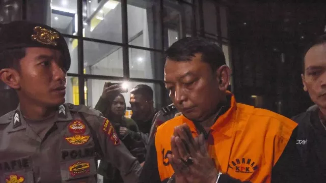 OTT KPK di Depok Diwarnai Kejar-Kejaran Sesuai Transaksi Uang Suap di Emeralda Golf - GenPI.co