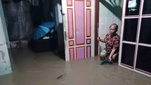 Banjir Terjang 17 Desa di Jember, 3.944 KK Terdampak - GenPI.co