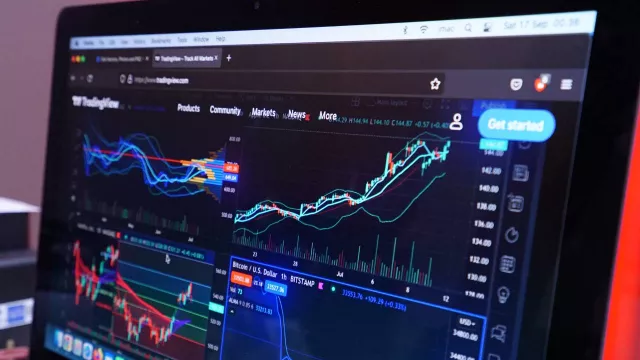  Tantangan Sekaligus Peluang Bagi Trader - GenPI.co