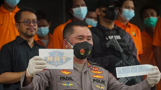 Manuver Polisi Top, Kelompok Besar Pungli Digasak Habis - GenPI.co