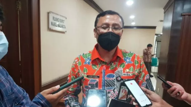 ASN Pemkot Jakpus Kena Covid-19 Bertambah, Dhany: Enggak Lockdown - GenPI.co