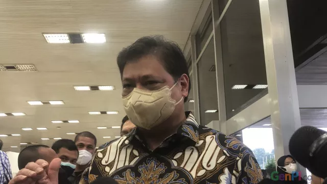 Airlangga Beri Alasan Dahsyat Pilih Lodewijk Jadi Wakil Ketua DPR - GenPI.co