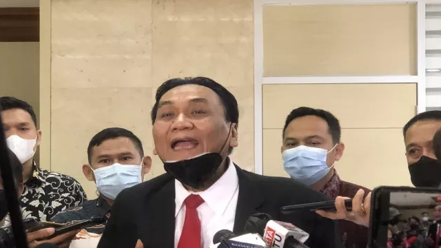 Bambang Pacul Tak Punya Latar Belakang Hukum - GenPI.co