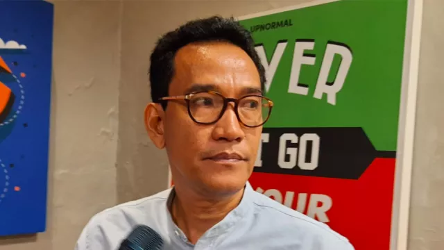 Meski Ditolak DPR, Refly Kekeh Gugat Presidential Threshold ke MK - GenPI.co