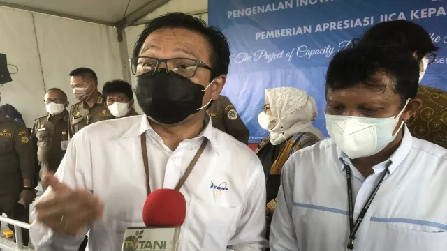 PLN Kembangkan Traktor Berbasis Listrik - GenPI.co PLN Kembangkan Traktor Berbasis Listrik - GenPI.co