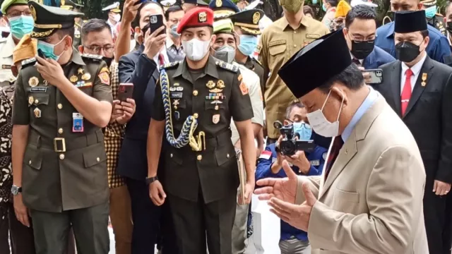 Prabowo Subianto Minta Masyarakat Ingat Perjuangan Pahlawan - GenPI.co
