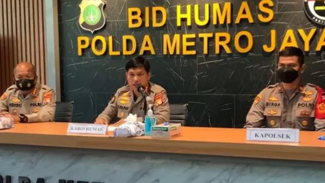 Kronologis Begal Remaja Bacok Anggota Brimob, Parah - GenPI.co
