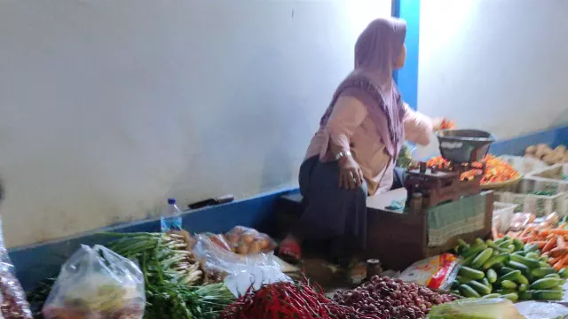 Curhat Pedagang Cabai di Pasar Pamulang: Kami Bisa Rugi, Mas - GenPI.co