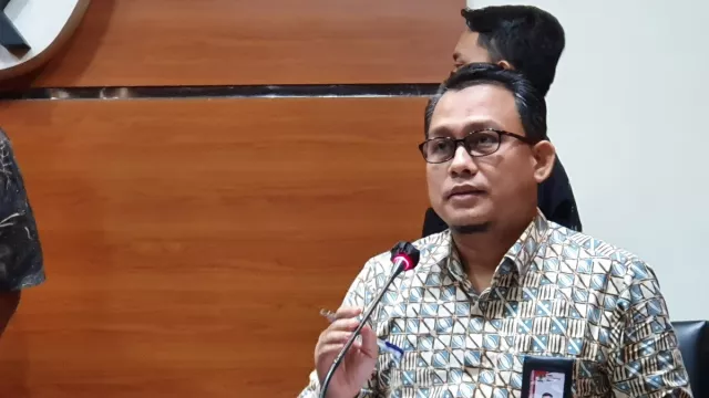 Sultan Pontianak Mangkir, Jubir KPK Beber Ini - GenPI.co