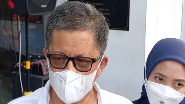 KPK Panggil Andi Arief, Rocky Gerung: Dagelan - GenPI.co