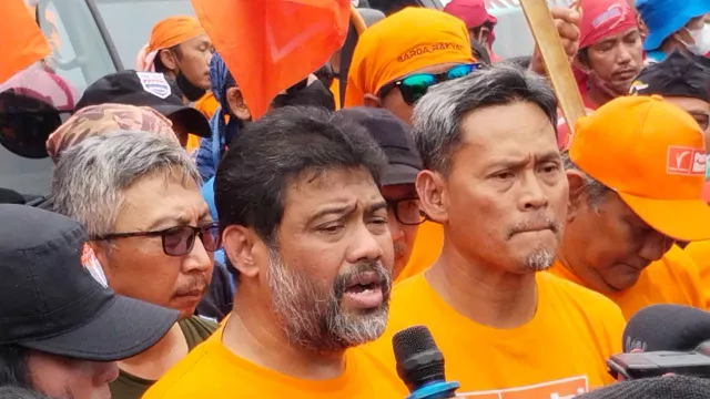 Buruh Bakal Mogok Massal Jika Hal Ini Tak Dilakukan Pemerintah - GenPI.co Buruh Bakal Mogok Massal Jika Hal Ini Tak Dilakukan Pemerintah - GenPI.co