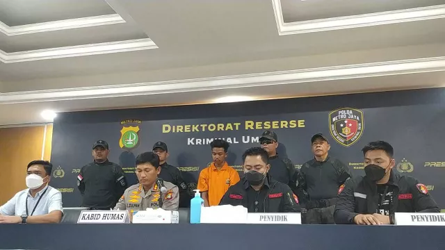 Modus Mayat yang Dibuang ke Kali Pesanggrahan Terungkap - GenPI.co Modus Mayat yang Dibuang ke Kali Pesanggrahan Terungkap - GenPI.co