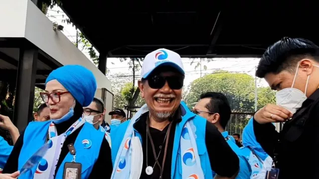 Deddy Mizwar Gabung Partai Gelora, Ini Kegiatan Sehari-harinya - GenPI.co