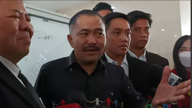 Langkah Kamaruddin Tegas, Bakal Ada Kejutan di Kasus Ferdy Sambo - GenPI.co