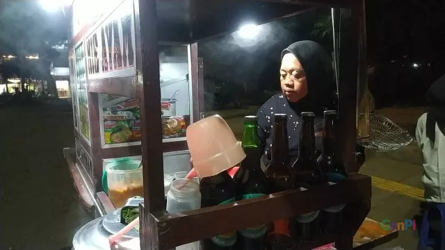 Tukang Bakso Keliling di Istana Merdeka Ketiban Untung - GenPI.co