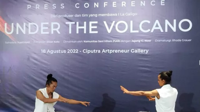 Misi Ciputra Artpreneur Angkat Kebudayaan Indonesia Lewat Under The Volcano - GenPI.co Misi Ciputra Artpreneur Angkat Kebudayaan Indonesia Lewat Under The Volcano - GenPI.co