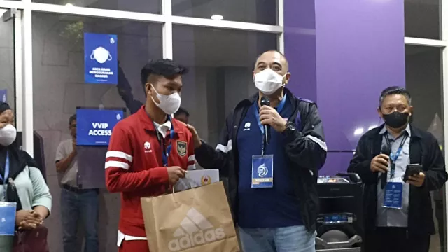 Juara Piala AFF U-16, M. Ridho Dapat Hadiah dari Bupati Tangerang - GenPI.co