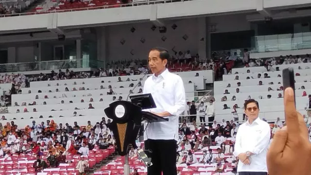 Pengamat Kritik Pernyataan Jokowi Soal Capres Berambut Putih - GenPI.co