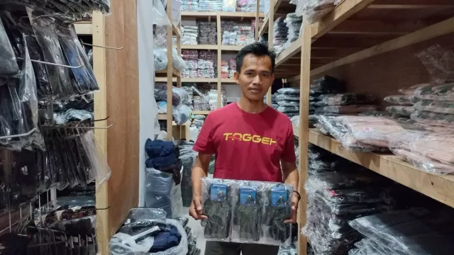 Taggeh, UMKM Moncer Pasok Kaus Kaki di Jakarta Utara - GenPI.co