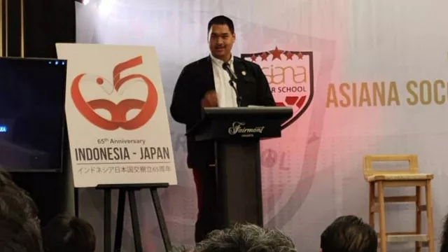 Asiana Soccer School Gandeng Cerezo Osaka, Menpora Beber Harapan - GenPI.co