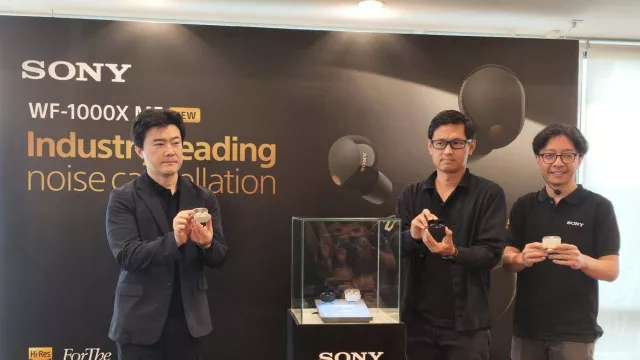 Manjakan Telinga, Sony Luncurkan TWS Earbuds WF-1000XM5 - GenPI.co