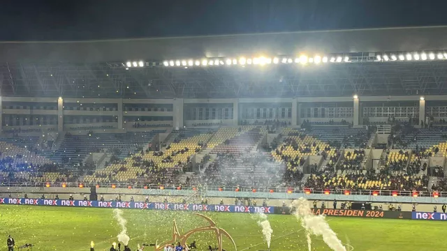 Kalahkan Borneo FC, Arema FC Jadi Tim Terbanyak Juara Piala Presiden - GenPI.co Kalahkan Borneo FC, Arema FC Jadi Tim Terbanyak Juara Piala Presiden - GenPI.co