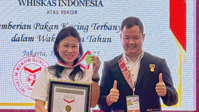 Beri 380 Ribu Porsi Makanan, Whiskas Raih Rekor MURI di IIPE 2025 - GenPI.co