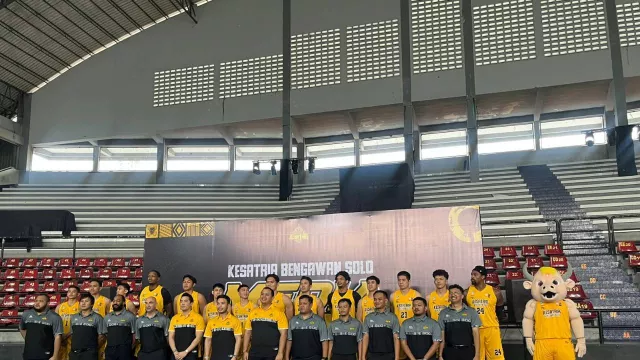 Rombak Roster dan Head Coach, Kesatria Bengawan Solo Pasang Target Tinggi di IBL 2026 - GenPI.co