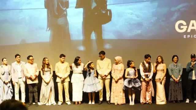  Luka Masa Lalu Bertemu Cinta yang Hangat - GenPI.co