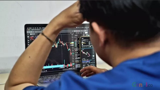 Harga Bitcoin Hari Ini Turun, 3 Kripto Naik Nggak Keruan - GenPI.co