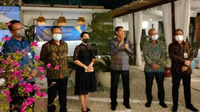 Rektor UNUD Siap Sanksi Dosen yang Korupsi di Pemkab Tabanan - GenPI.co BALI