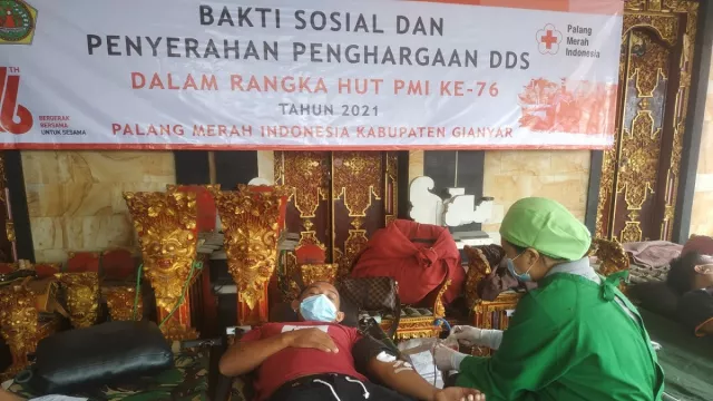 Selamatkan Bali, PMI Gianyar Targetkan 1000 Kantong Darah - GenPI.co BALI