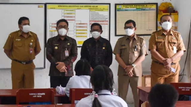 ANBK SMP Dilaksanakan, Wawali Kota Denpasar Bali Datang - GenPI.co BALI
