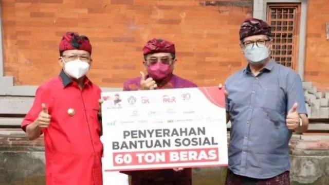 Kadinsos: Bansos Rp450 M Tersalurkan, Gubernur Bali Bekerja Keras - GenPI.co BALI
