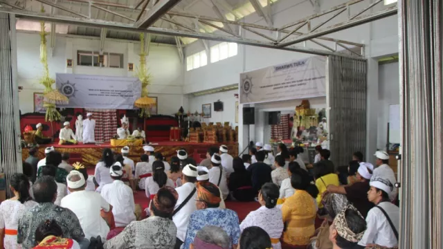 Tingkatkan Hindu, MGPSSR dan ITB STIKOM Bali Gelar Dharmatula - GenPI.co BALI