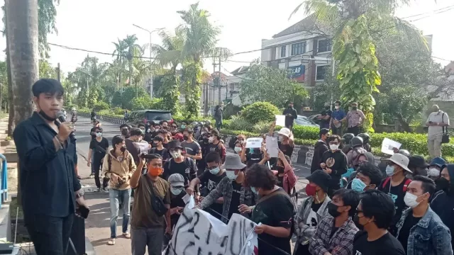 Pemerintahan Jokowi-Amin Gagal? Mahasiswa Bali Tuntut 11 Hal Ini - GenPI.co BALI