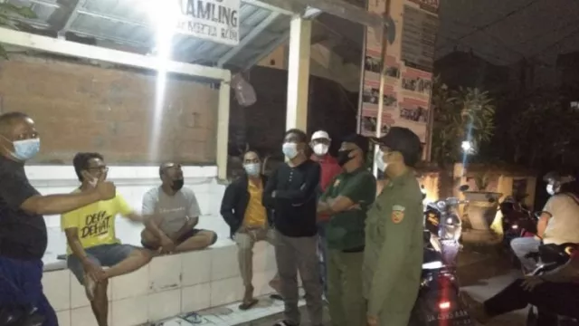 Pemkot Denpasar Bali Lakukan Patroli Sasar Pengusaha, Mengapa? - GenPI.co BALI
