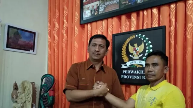 Politisi Bali Ini Tinggalkan Hanura dan Membelot ke PKN - GenPI.co BALI