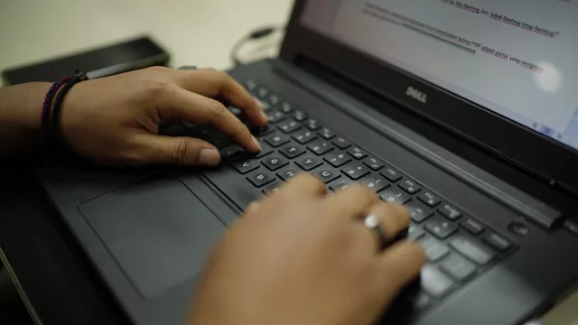 Bahaya Kaum Milenial! Ini Catatan Krisis Finansial yang Terjadi - GenPI.co BALI Bahaya Kaum Milenial! Ini Catatan Krisis Finansial yang Terjadi - GenPI.co BALI