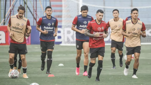 BRI Liga 1: Lawan Persebaya Lama, Teco Beri Ini ke Bali United - GenPI.co BALI